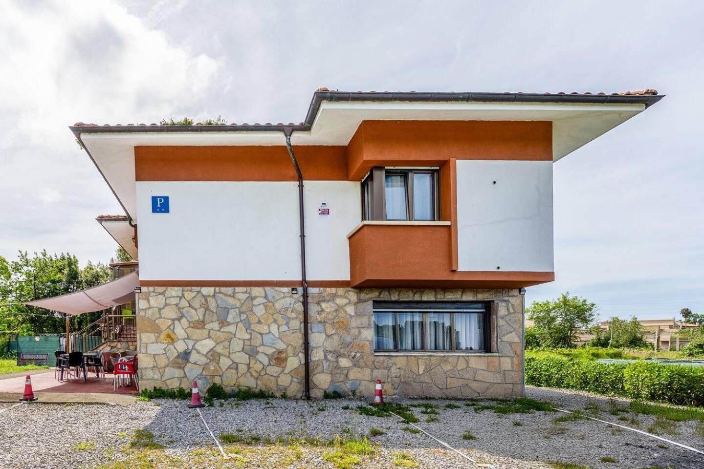 Family House Gijon Villa Exterior photo