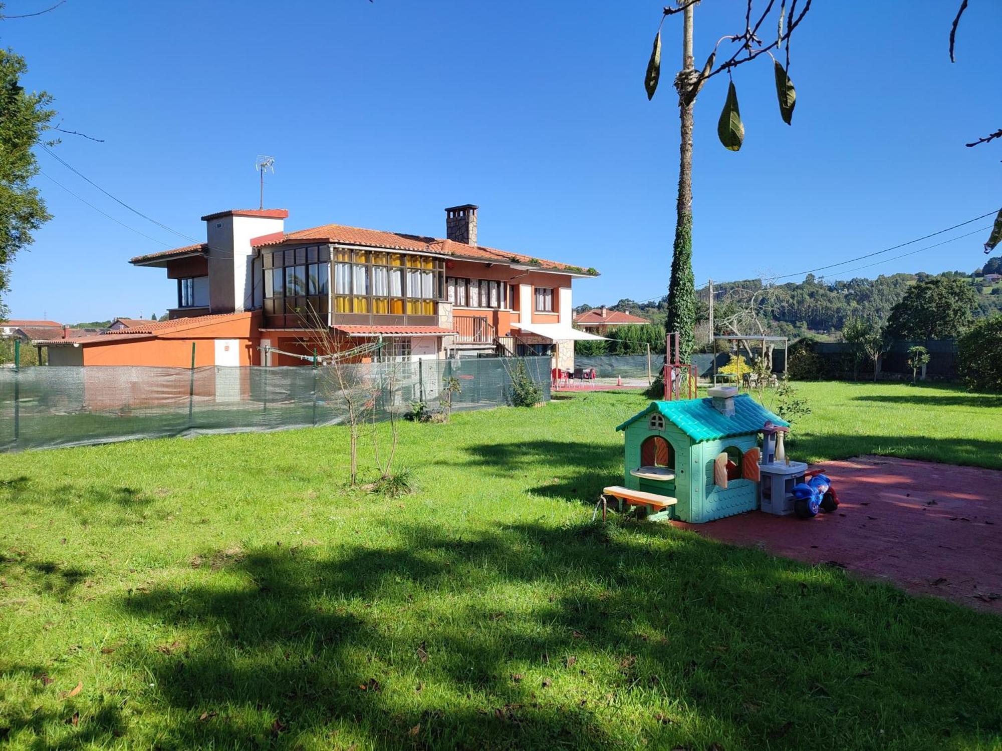 Family House Gijon Villa Exterior photo